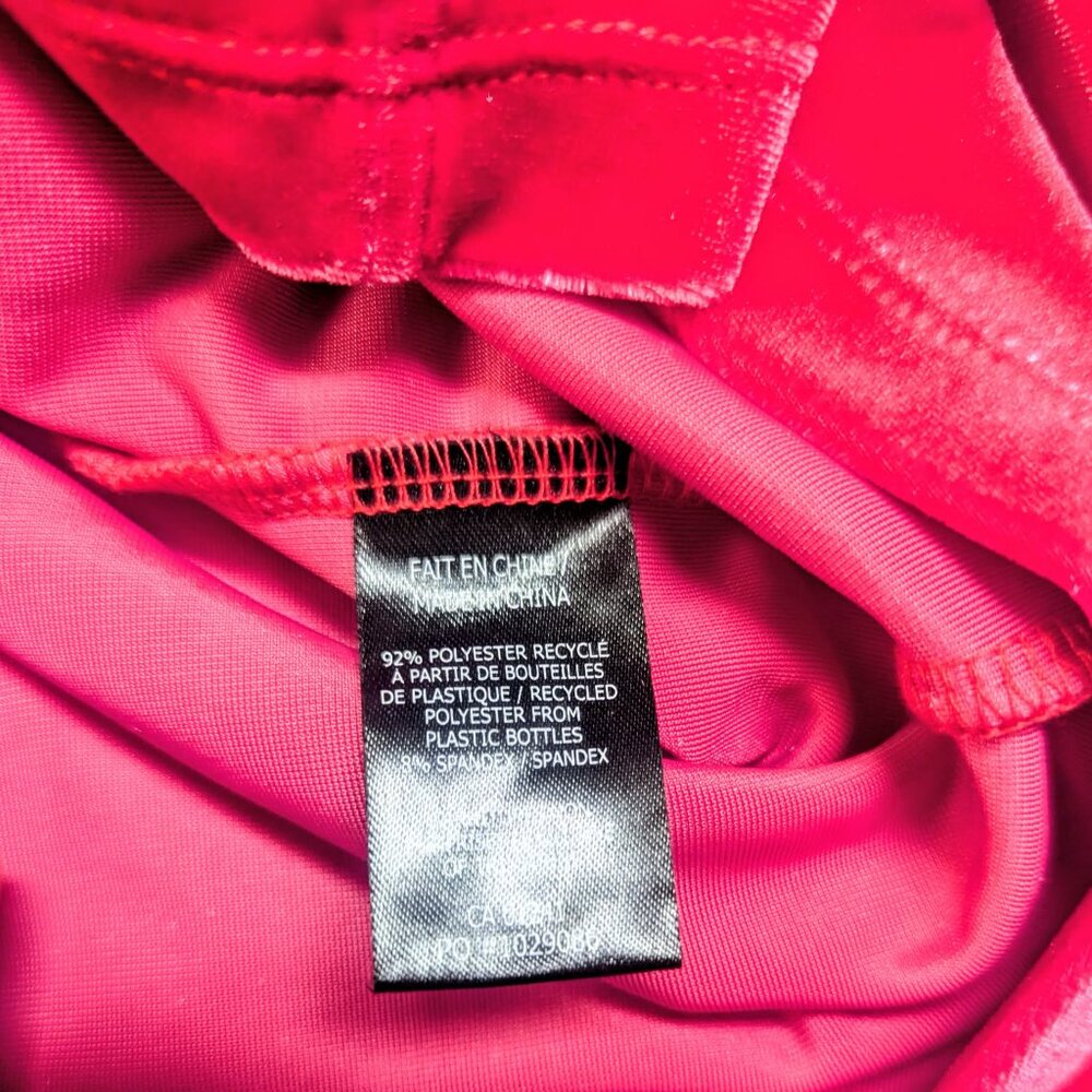 Like-New Icône Pink Velvet Turtleneck Top – Medium, No Flaws - Picture 2 of 7